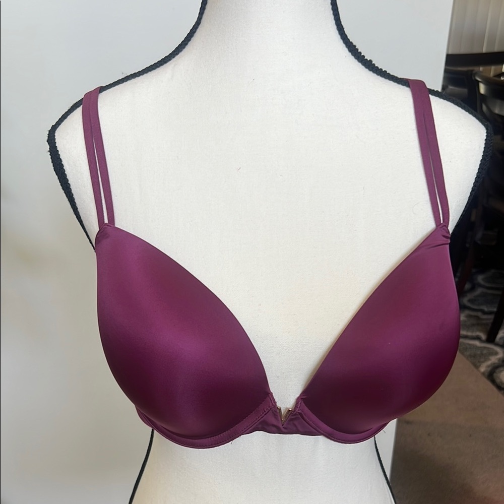 NWT Victoria Secret Very Sexy Plum Underwire push up Bra